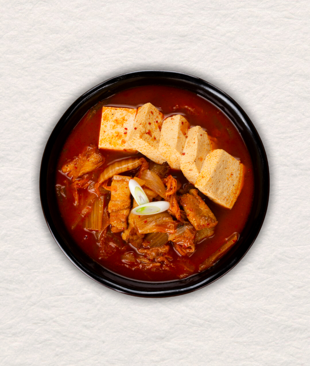 Kimchi Jjigae (Kimchi Stew) 김치찌개 - Kmeals