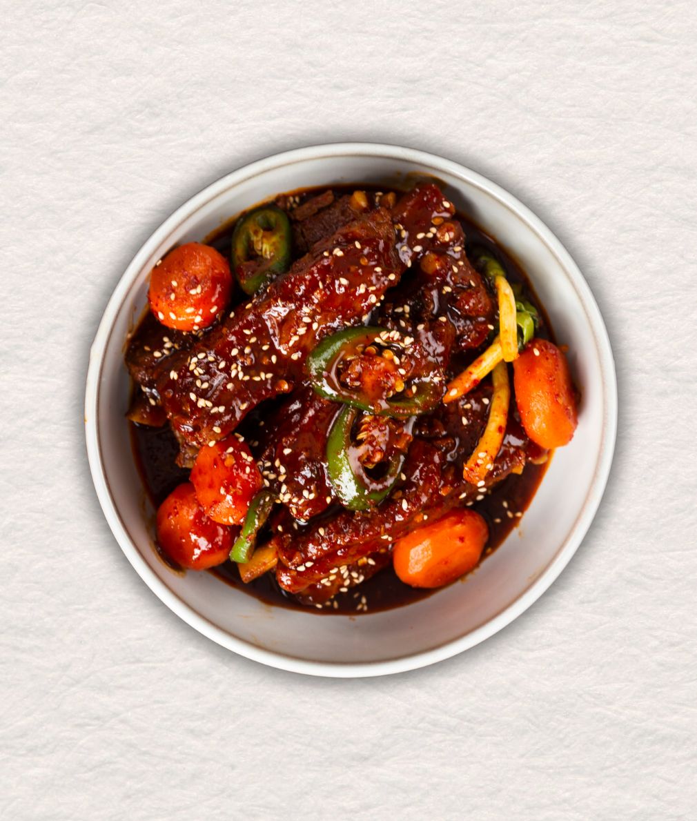 Maeun Deung Galbijjim (Spicy Braised Back Ribs) 매운 등갈비찜 - Kmeals