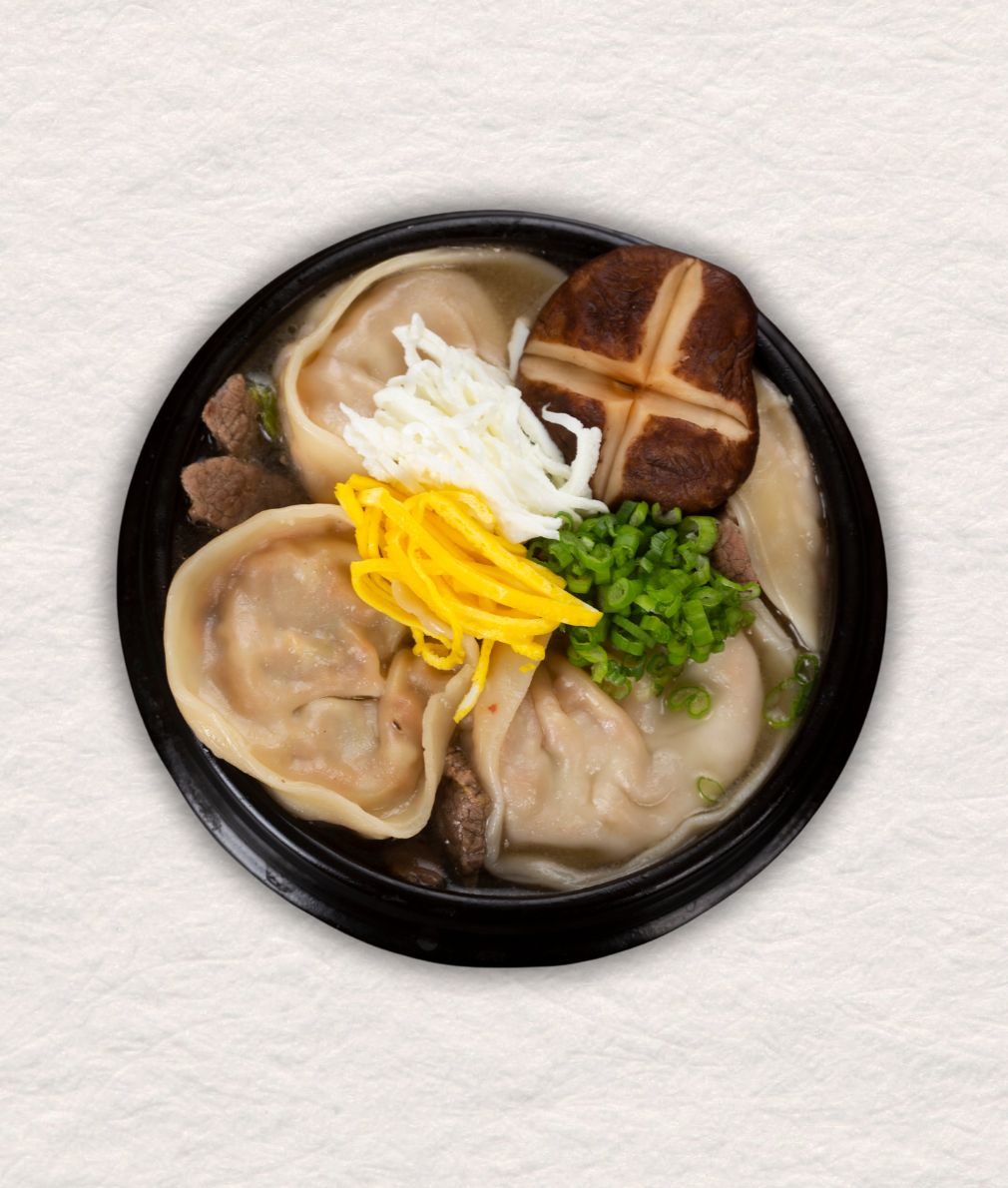 Mandu Jeongol (Dumpling Hotpot) 만두전골 - Kmeals